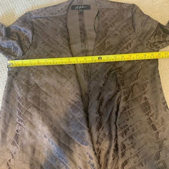 Jeff Gallano Gray Animal Print Cardigan Size 2 - Picture 7 of 11